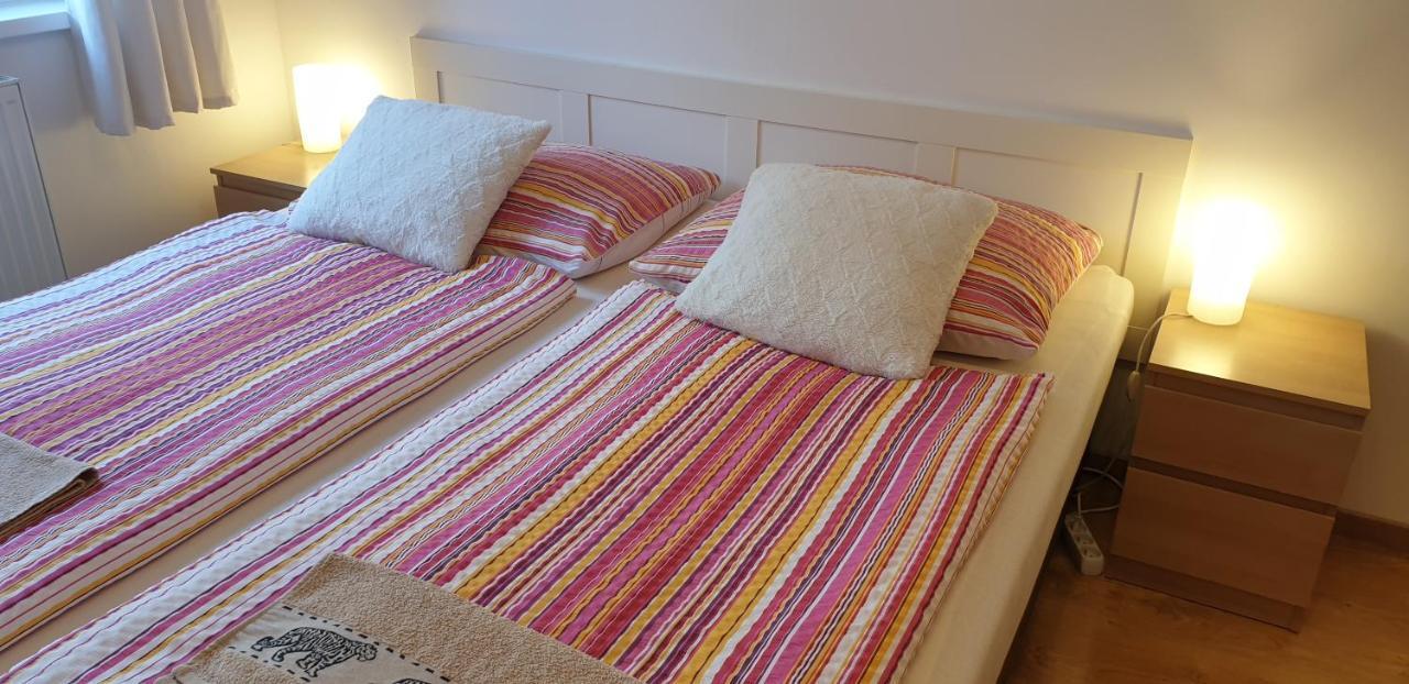 Apartman Bratislava City & Parking ภายนอก รูปภาพ