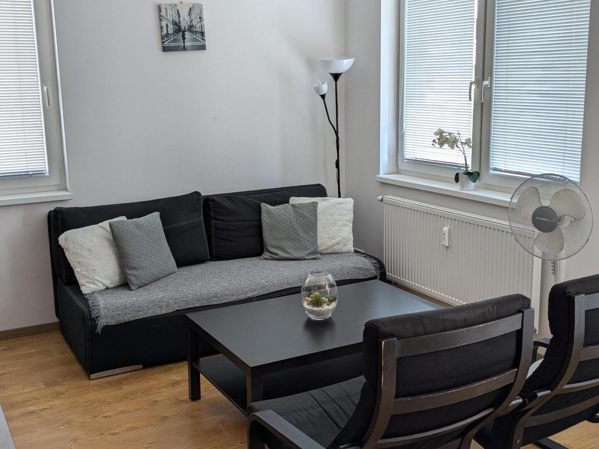 Apartman Bratislava City & Parking ภายนอก รูปภาพ